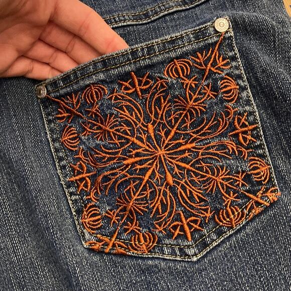 Cosmopolitan Jeanswea 24 waist Cropped Denim Jeans Embroidered Rhinestone Strap - Picture 8 of 12